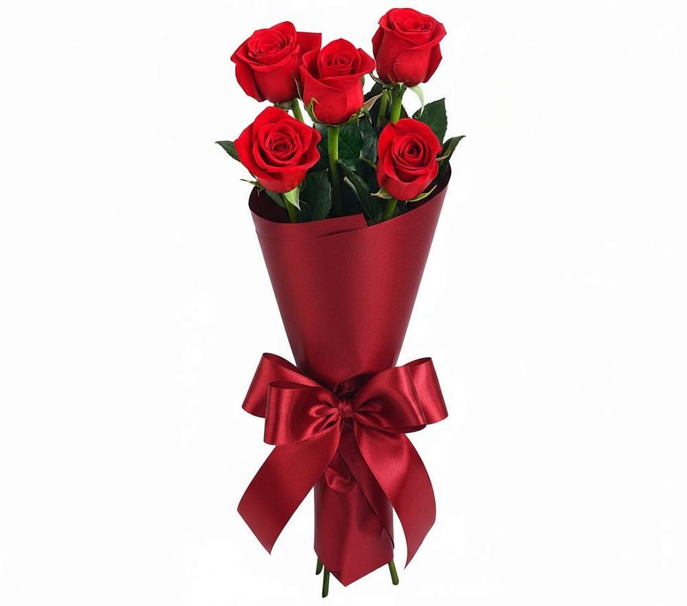 Букет 5 Красных роз Эдлесс Лав в Гатчину