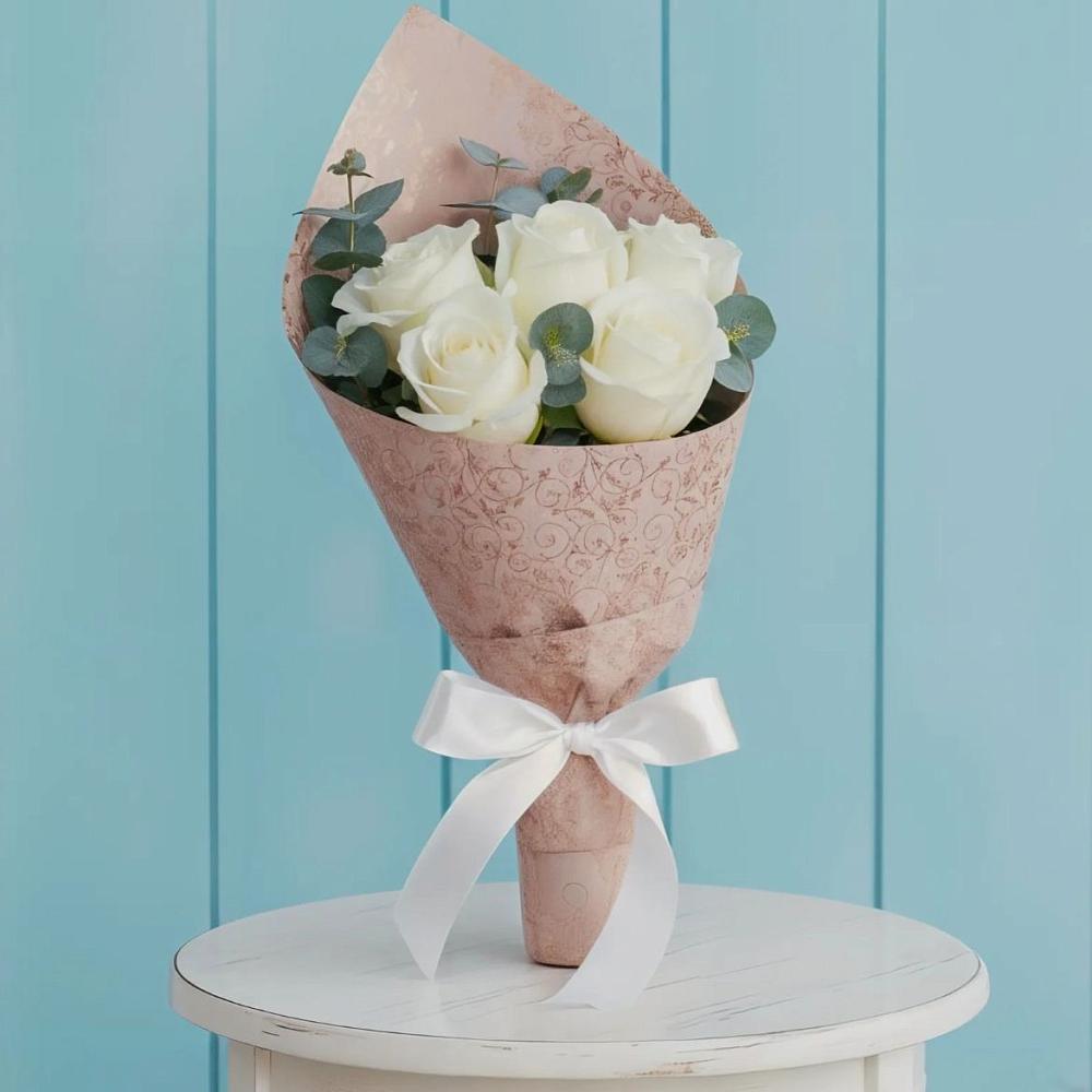 Букет цветов из: Розы в Гатчину