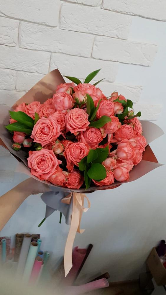 Букет цветов из: Розы в Гатчину