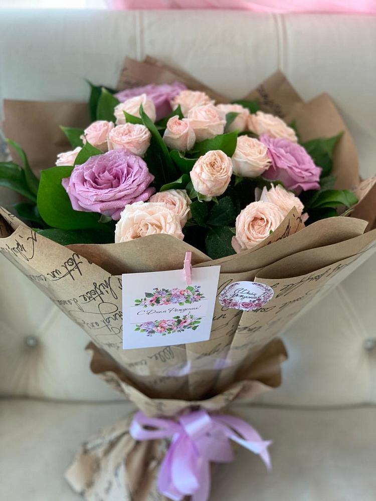 Букет цветов из: Розы в Гатчину