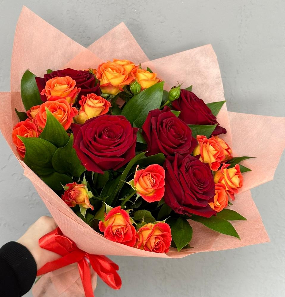 Букет Любовь и восторг в Гатчину