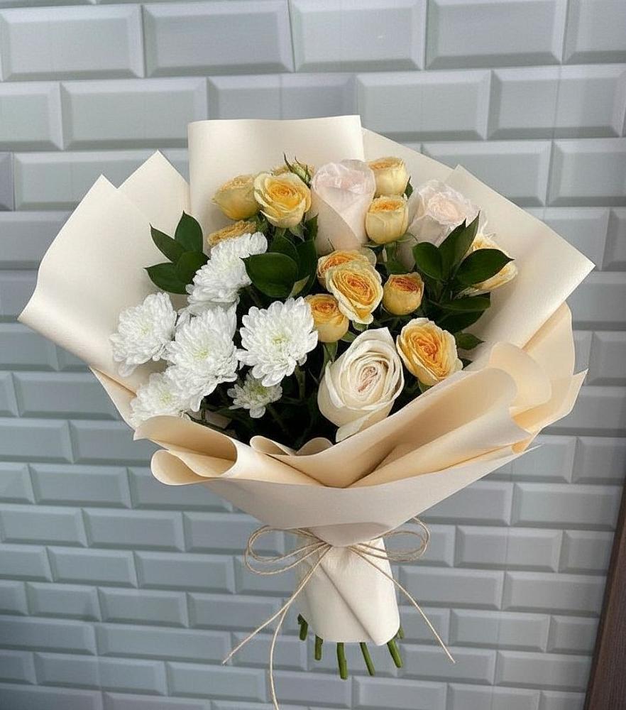 Букет цветов из: Розы и Хризантемы в Гатчину