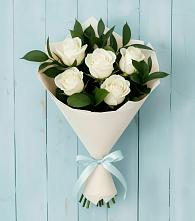 Букет цветов из:  Розы в Гатчину