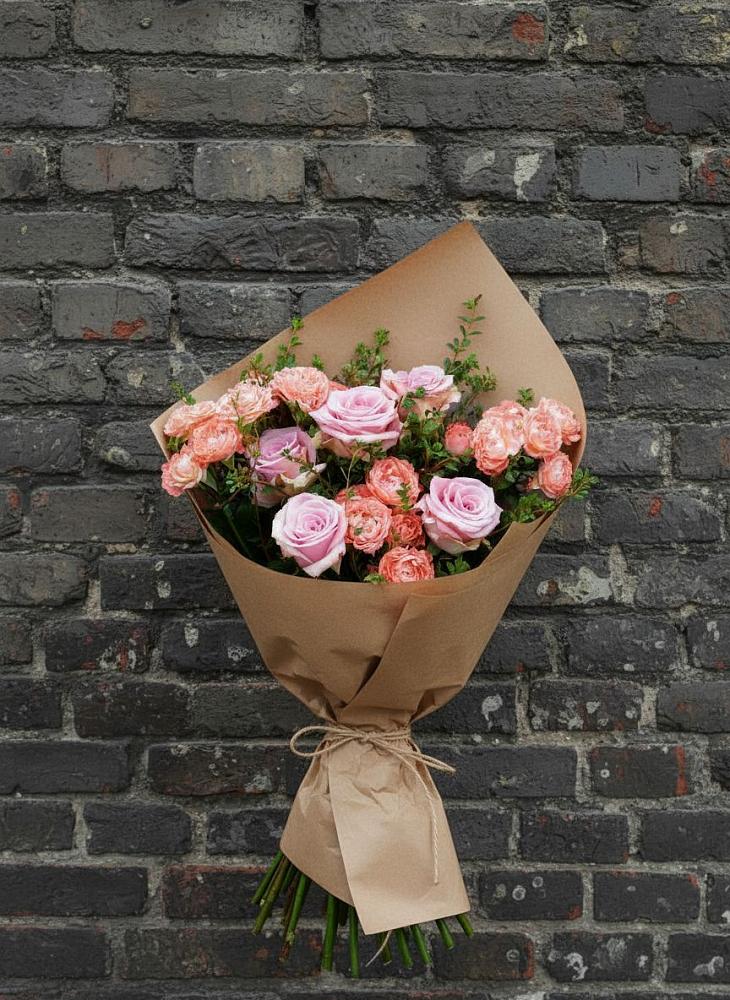 Букет цветов из: Розы в Гатчину