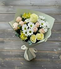 Букет цветов из:  Альстромерии, Розы и Хризантемы в Гатчину