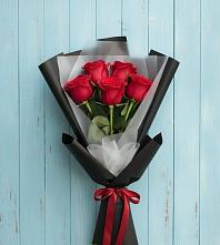 Букет цветов из:  Розы #REPLACE_PRED# Гатчину