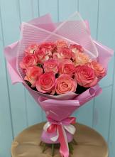 Букет 15 Розовых роз Равель в Гатчину