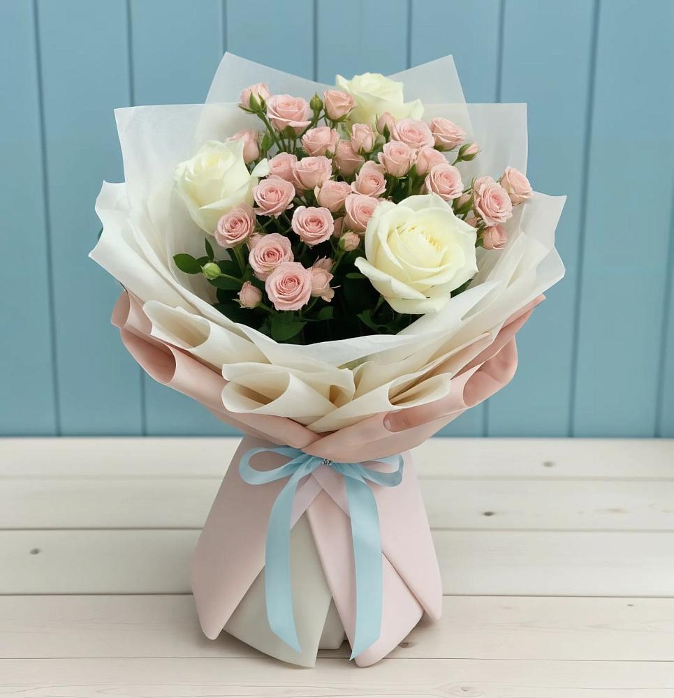 Букет цветов из: Розы в Гатчину